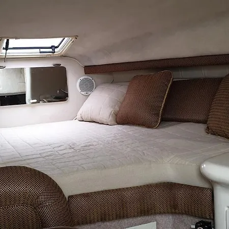 Hotel na wodzie Magic - Magic Point *